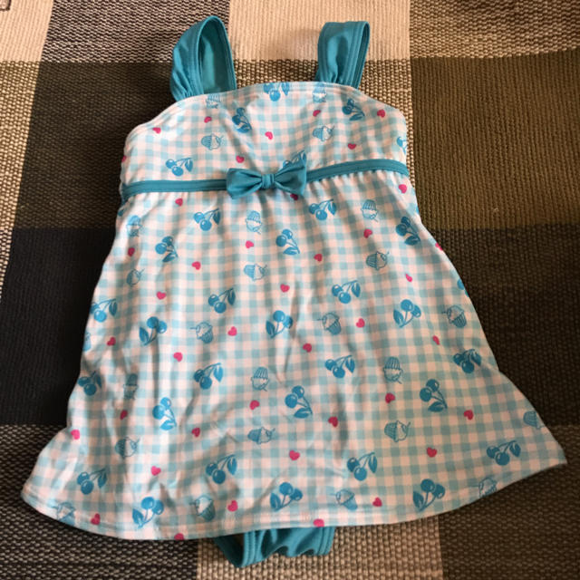 新品 スイーツ柄 フレアワンピース水着 110 キッズ/ベビー/マタニティのキッズ服女の子用(90cm~)(水着)の商品写真