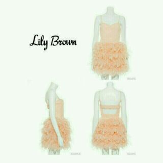 リリーブラウン(Lily Brown)のLily brown フェザードレス(ミディアムドレス)