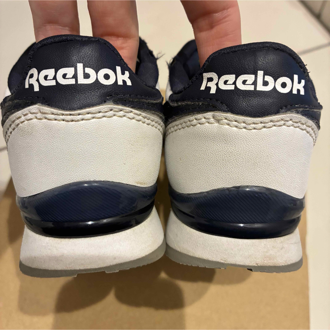 【24時間以内に発送】17cm Reebok リーボック　スニーカー キッズ/ベビー/マタニティのキッズ靴/シューズ(15cm~)(スニーカー)の商品写真