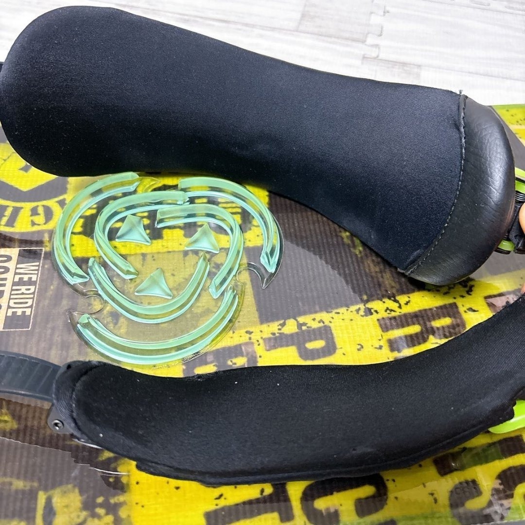 HEAD(ヘッド)のhead ヘッド COURSE 153cm nx one スノーボード セット スポーツ/アウトドアのスノーボード(ボード)の商品写真