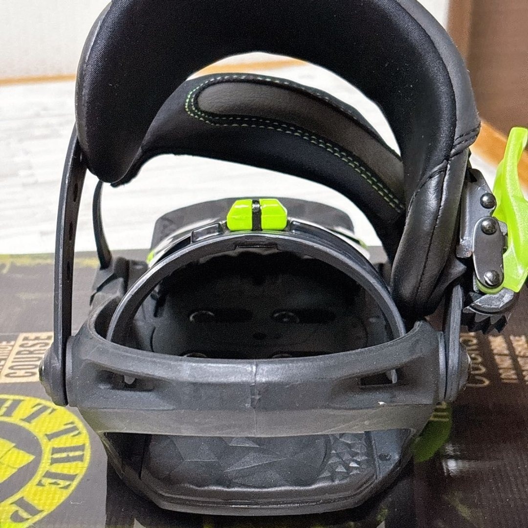 HEAD(ヘッド)のhead ヘッド COURSE 153cm nx one スノーボード セット スポーツ/アウトドアのスノーボード(ボード)の商品写真