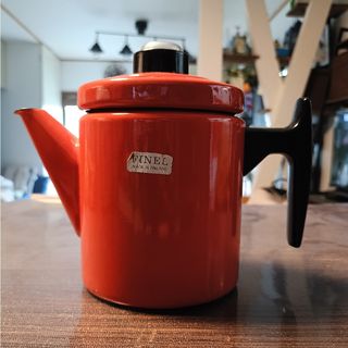 ②FINEL フィネル　アンティ・ヌルメスニエミ　コーヒーポット