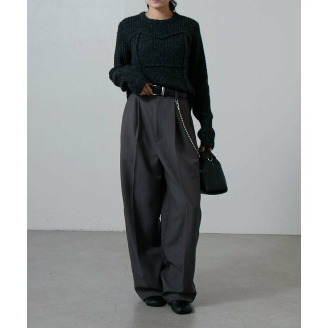 PAL GROUP OUTLET(パルグループアウトレット)の【グレー】【38】【Lui's】後ろ切替チェーン付きスラックスパンツ レディースのパンツ(その他)の商品写真