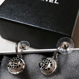 シャネル(CHANEL)の数回使用本物シャネルピアス(ピアス)