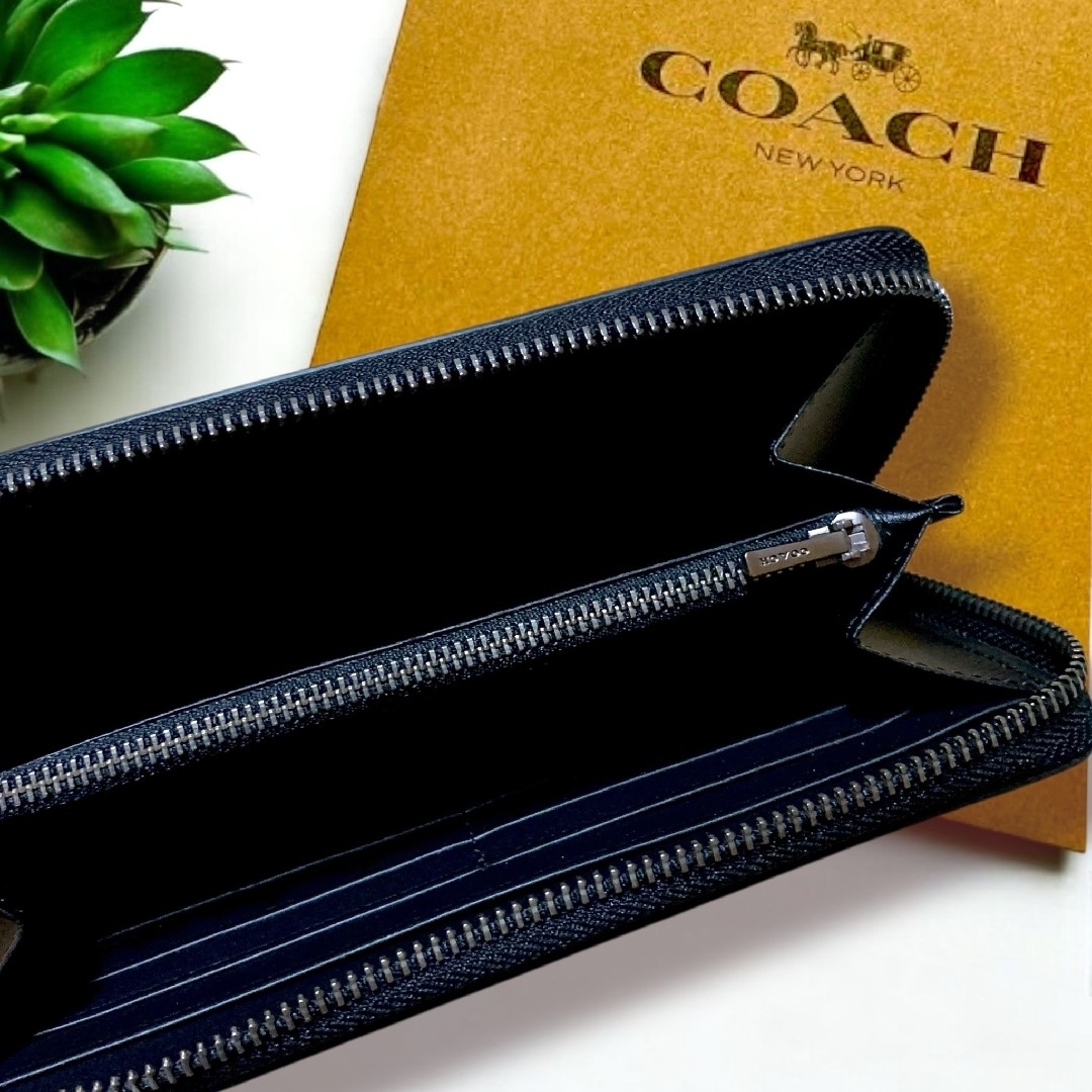 COACH OUTLET(コーチアウトレット)のコーチ  ワンカラー  Cロゴ  長財布  メンズ メンズのファッション小物(長財布)の商品写真