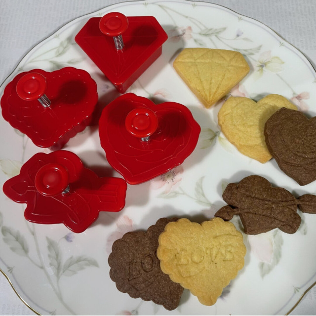 バレンタイン クッキー型 パーティー お誕生日会 韓国 人気 インテリア/住まい/日用品のキッチン/食器(調理道具/製菓道具)の商品写真