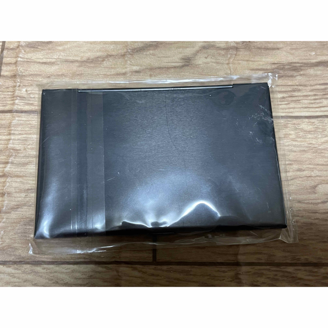 V26.新品　K.A.Z カードケース エンタメ/ホビーのタレントグッズ(ミュージシャン)の商品写真