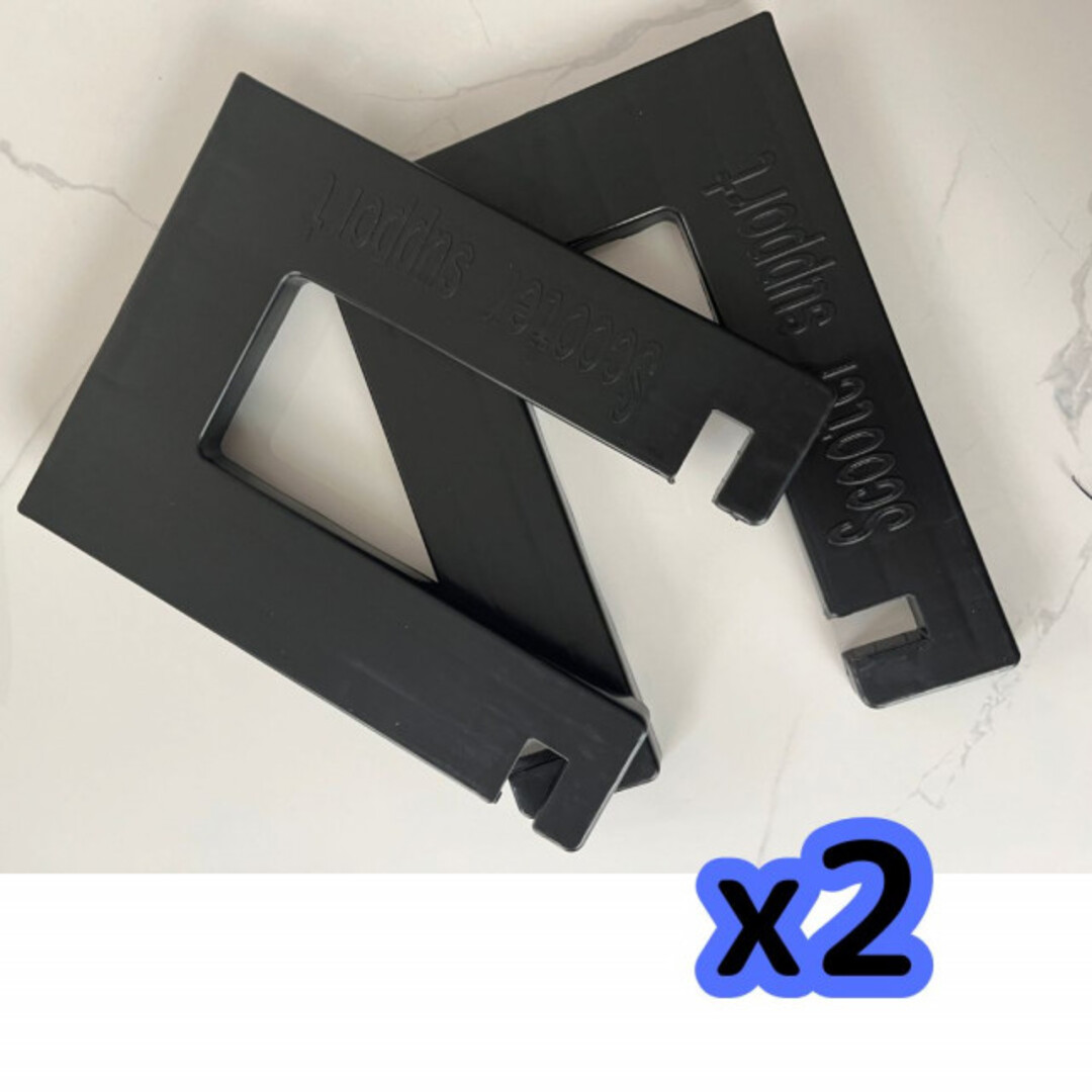 2個セット ストライダー スタンド 子供 自転車 キックバイク バランスバイク キッズ/ベビー/マタニティの外出/移動用品(自転車)の商品写真