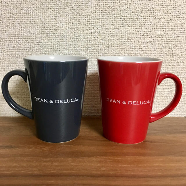 DEAN & DELUCA(ディーンアンドデルーカ)のDEAN & DELUCA ペアマグカップ インテリア/住まい/日用品のキッチン/食器(グラス/カップ)の商品写真