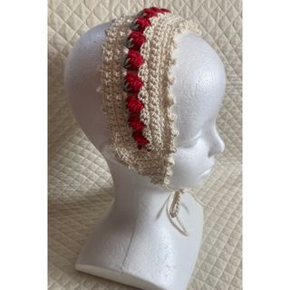 ヘアバンド　バブーシュカ　ヘッドドレス　手編み　いちごヘアバンド　耳当て
