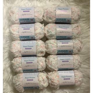 シュガーポンポン　ホワイト　2番　10玉　キャンドゥ　毛糸