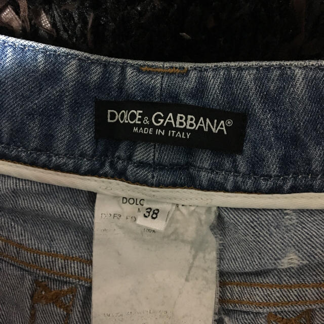 DOLCE&GABBANA(ドルチェアンドガッバーナ)のDOLCE&GABBANA 　ダメージジーンズ レディースのパンツ(デニム/ジーンズ)の商品写真