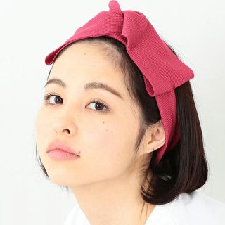 ビームスボーイ(BEAMS BOY)のサーマルリボンヘアバンド ピンク 美品(ヘアバンド)