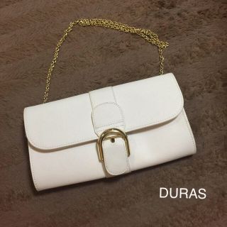 デュラス(DURAS)のDURAS激かわチェーンバッグ❤️可愛いお洋服多数あります(クラッチバッグ)