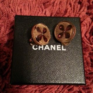 シャネル(CHANEL)の♡CHANEL♡フラワー❀イヤリング(イヤリング)