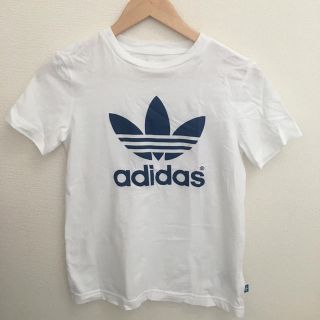 アディダス(adidas)のadidas Tシャツ(Tシャツ(半袖/袖なし))