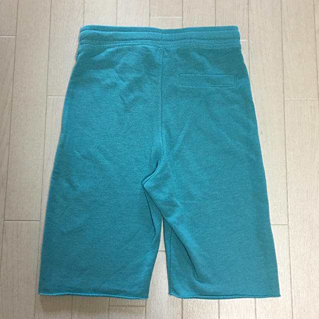 ZARA(ザラ)のH&M ショートパンツ 140サイズ キッズ/ベビー/マタニティのキッズ服男の子用(90cm~)(パンツ/スパッツ)の商品写真