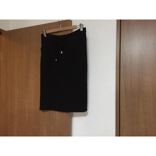 L'Appartement DEUXIEME CLASSE(アパルトモンドゥーズィエムクラス)のアパルトモンドゥーズィエムクラス レディースのスカート(ひざ丈スカート)の商品写真