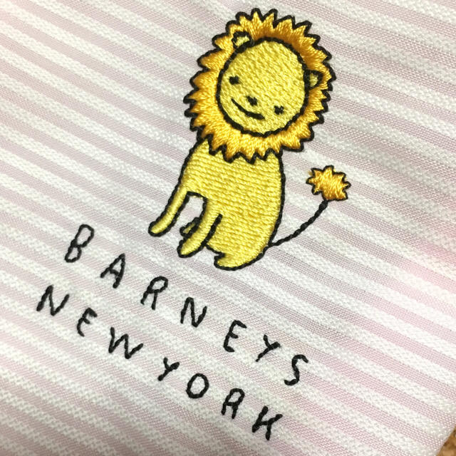 BARNEYS NEW YORK(バーニーズニューヨーク)のBARNEYS NEWYORK ポーチ レディースのファッション小物(ポーチ)の商品写真