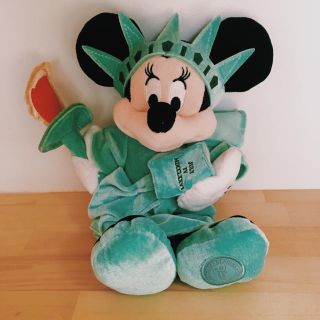 ディズニー(Disney)のニューヨーク限定品 自由の女神 ミニーちゃん ぬいぐるみ(キャラクターグッズ)