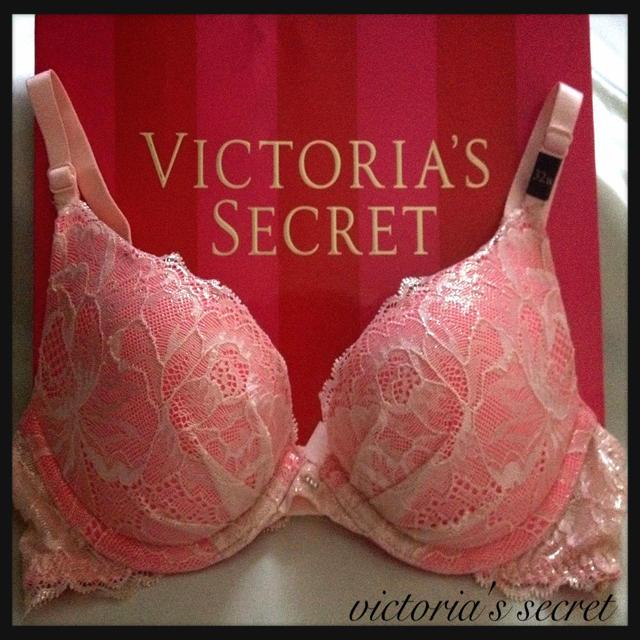 Victoria's Secret(ヴィクトリアズシークレット)のヴィクトリアシークレット☆ピンクレース♡ その他のその他(その他)の商品写真