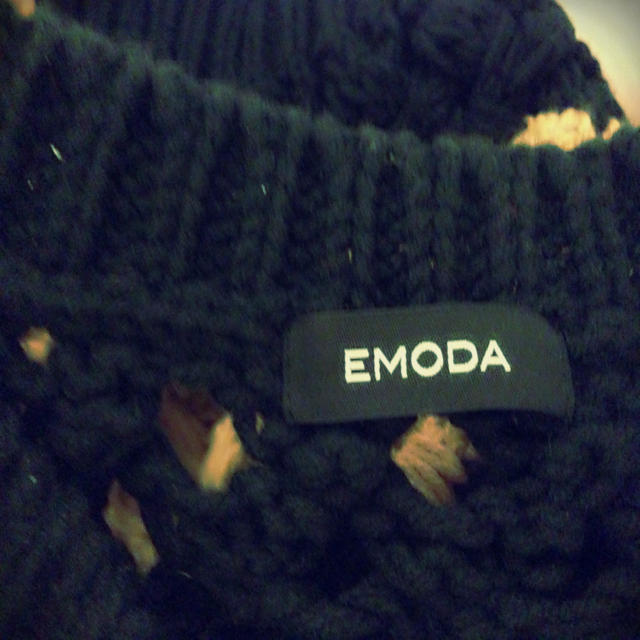 EMODA(エモダ)のEMODAケーブル編みニット💭 レディースのトップス(ニット/セーター)の商品写真