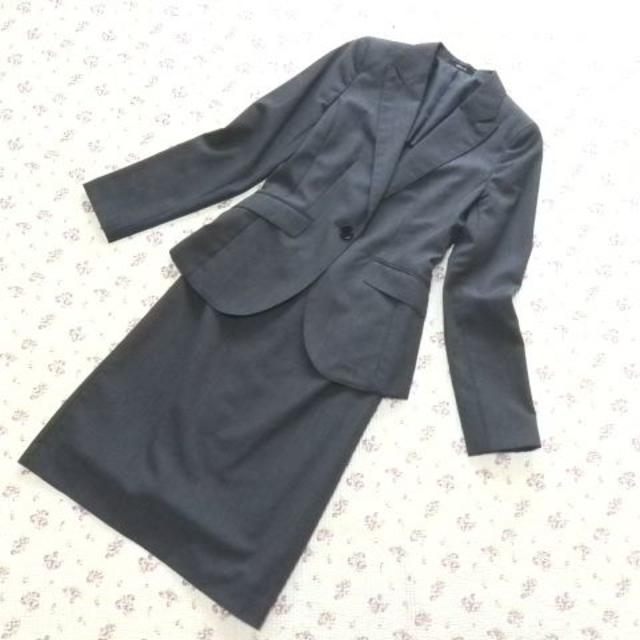 COMME CA ISM(コムサイズム)の【極美】 コムサイズム スカートスーツ 上S下M W62 サマーウール グレー レディースのフォーマル/ドレス(スーツ)の商品写真