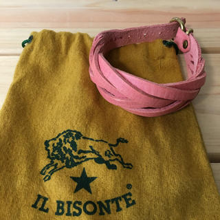 イルビゾンテ(IL BISONTE)の新品 未使用 イルビゾンテ ブレスレット ピンク 保存袋つき！(ブレスレット/バングル)