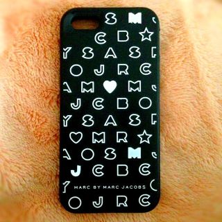 マークバイマークジェイコブス(MARC BY MARC JACOBS)のMARC☻﻿iPhone5ケース(モバイルケース/カバー)