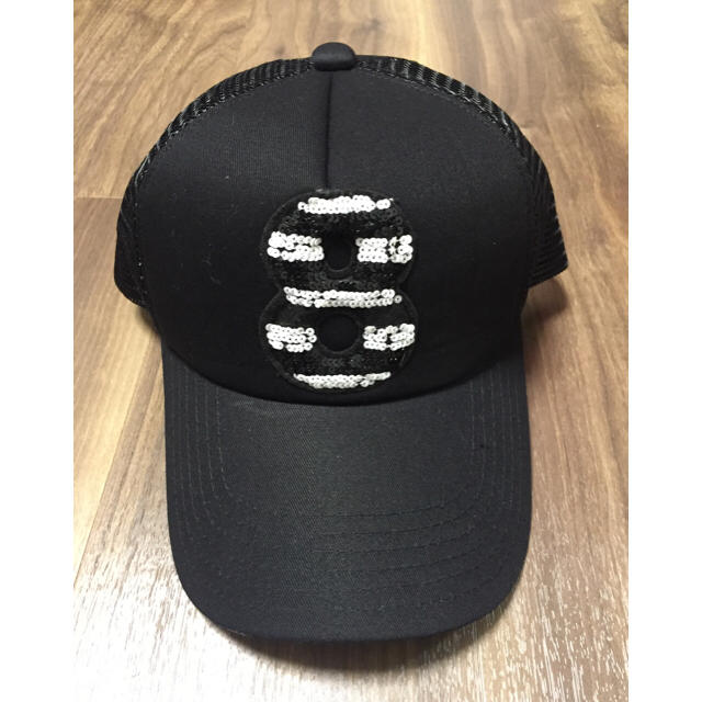 muta/ムータロイヤルフラッシュ別注限定白黒スパンコール8キャップ完売