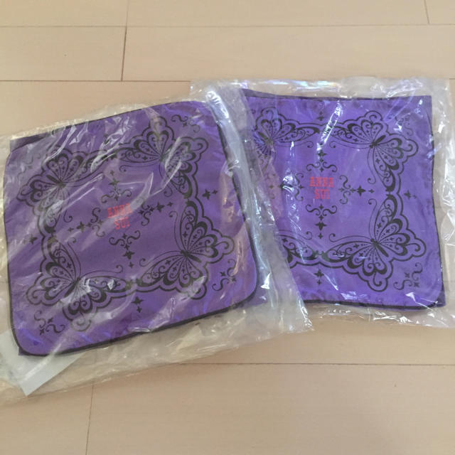 最高のその他ANNA SUI アナスイ ノベルティ 圧縮クッション 2個セット ローズ | フリマアプリ ラクマ