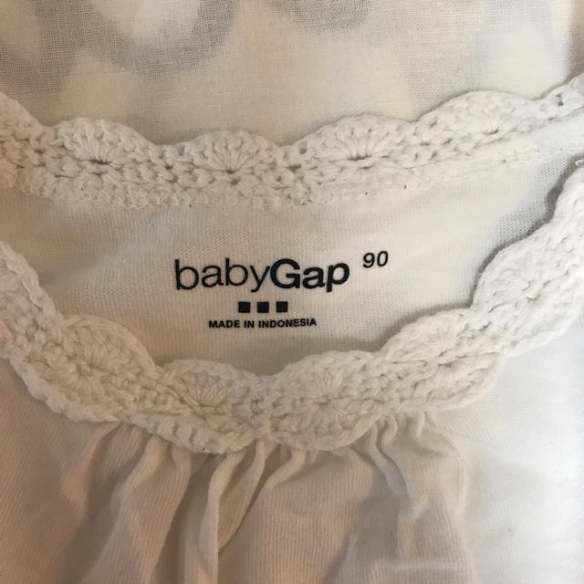 babyGAP(ベビーギャップ)のGAP キャミソール90センチ キッズ/ベビー/マタニティのキッズ服女の子用(90cm~)(Tシャツ/カットソー)の商品写真