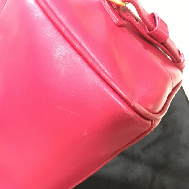 Saint Laurent(サンローラン)のkikiさん専用  サンローラン ベイビーダッフル pink レディースのバッグ(ショルダーバッグ)の商品写真