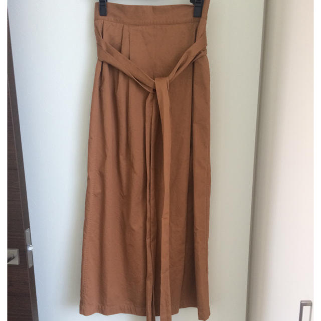 Plage(プラージュ)のコットンギャバベルテッドスカート レディースのスカート(ロングスカート)の商品写真