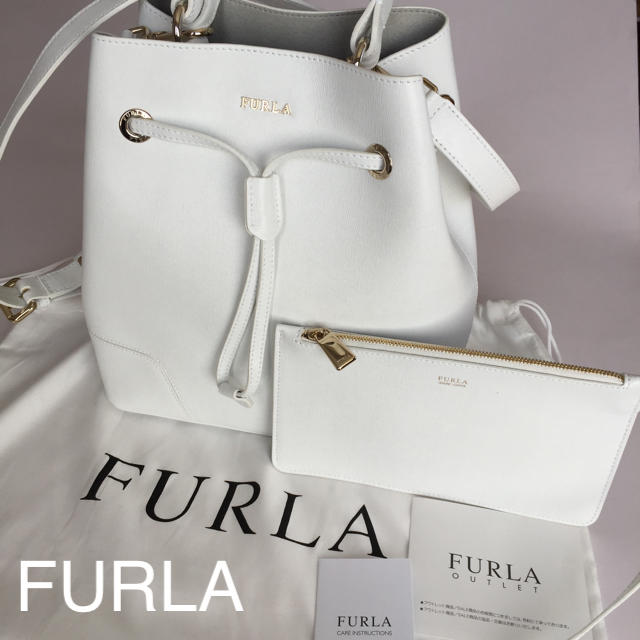 Furla(フルラ)の新品未使用 FURLA フルラ ステイシー ホワイト 2wayショルダー  レディースのバッグ(ショルダーバッグ)の商品写真
