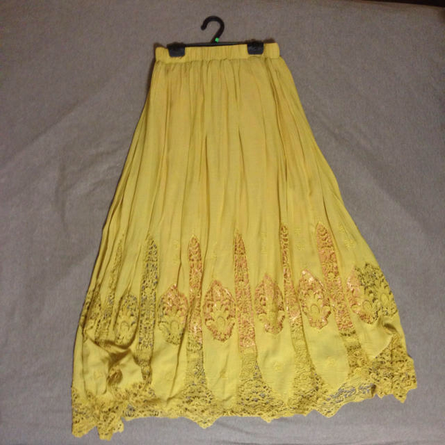 JEWELIUM(ジュエリウム)の夢さん専用  刺繍ロングスカート レディースのスカート(ロングスカート)の商品写真