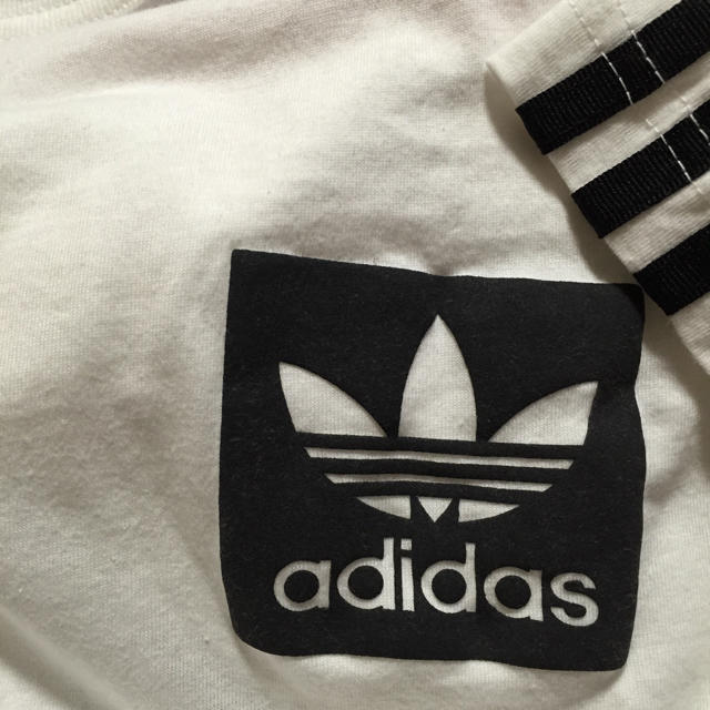 adidas(アディダス)の【美品】adidas originals☆三本ラインＴシャツ メンズのトップス(Tシャツ/カットソー(半袖/袖なし))の商品写真