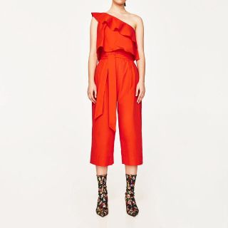 ザラ(ZARA)のzara 今季ワンショルダーオールインワン(オールインワン)