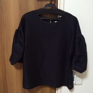 アビィ 新品タグ付きトップス-