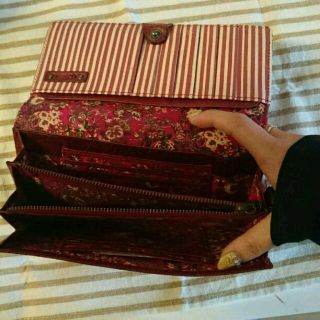 KENZO(花柄 ・ 財布)のフリマアイテム一覧 KENZO(花柄 ・ 財布)のフリマアイテム一覧