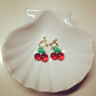 acryl cherry earring(イヤリング)