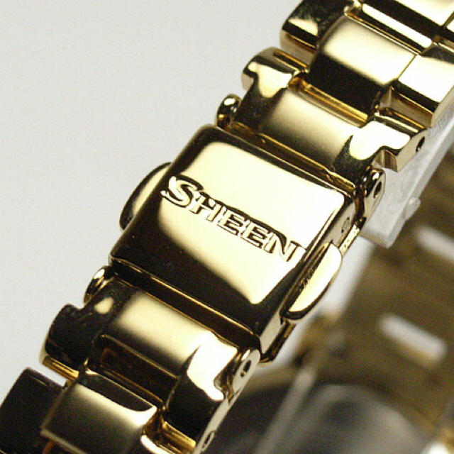 CASIO(カシオ)のひらのっち様専用。CASIO シーン SHW-1600GD-7AJR レディースのファッション小物(腕時計)の商品写真