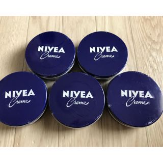 ニベア(ニベア)のNivea 青カン 五つセット(ボディクリーム)