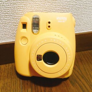 フジフイルム(富士フイルム)のFUJIFILM チェキ instax mini8+ 本体 Honey(フィルムカメラ)