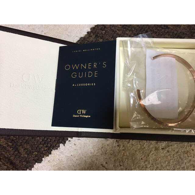 Daniel Wellington(ダニエルウェリントン)のダニエルウエリントンブレスレットlargeサイズ レディースのアクセサリー(ブレスレット/バングル)の商品写真