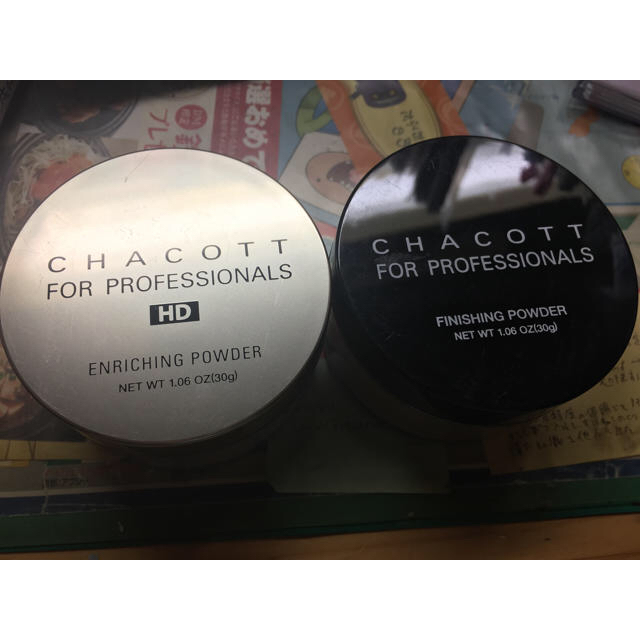 CHACOTT(チャコット)のチャコット パウダー コスメ/美容のベースメイク/化粧品(フェイスパウダー)の商品写真