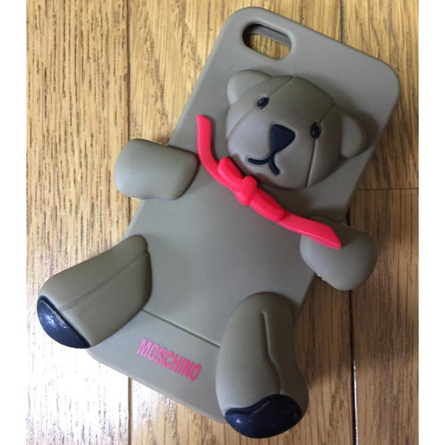 MOSCHINO(モスキーノ)のモスキーノ★iphon クマちゃんシリコンケース スマホ/家電/カメラのスマホアクセサリー(iPhoneケース)の商品写真