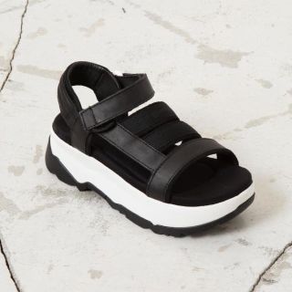 ビューティアンドユースユナイテッドアローズ(BEAUTY&YOUTH UNITED ARROWS)の【値下げ】Teva ZAMORA B&Y サイズ7(サンダル)