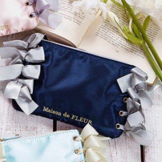 メゾンドフルール(Maison de FLEUR)の新品タグ付♡サイドリボンポーチ S♡人気完売商品(ポーチ)