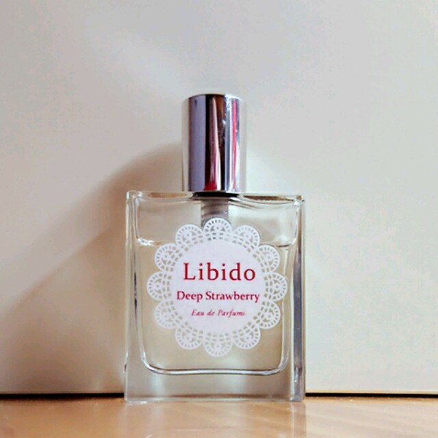 リビドー ディープストロベリー  コスメ/美容の香水(香水(女性用))の商品写真